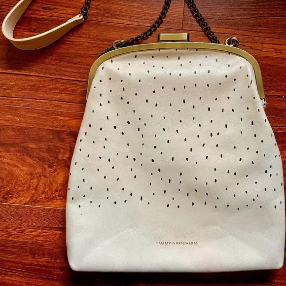 Tammy and Benjamin Leather Clasp Bag (Over the Shoulder or Clutch) - Picture 1 of 8